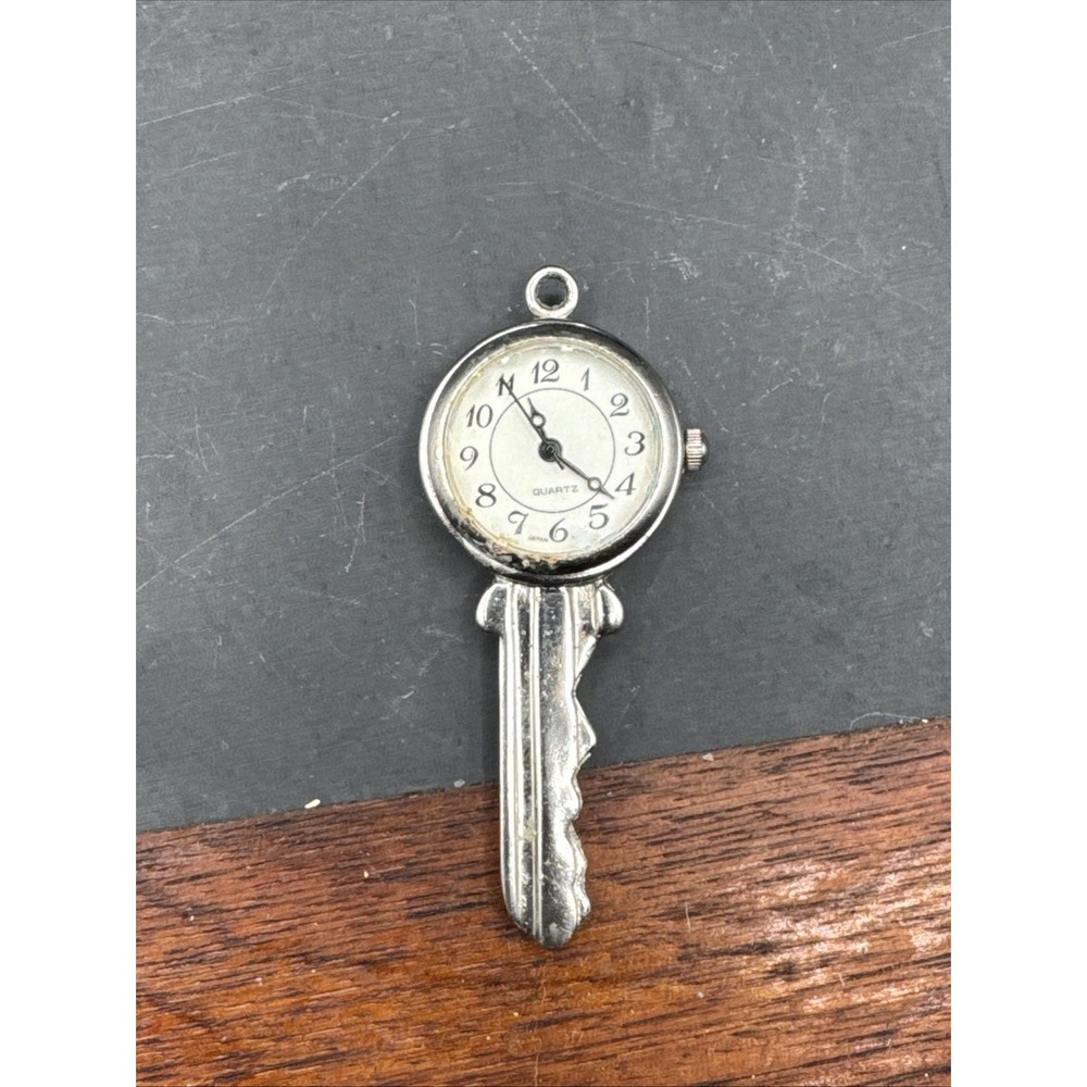 VTG Japan Movt Quartz Key Watch Necklace Pendant Quartz New Battery Installed